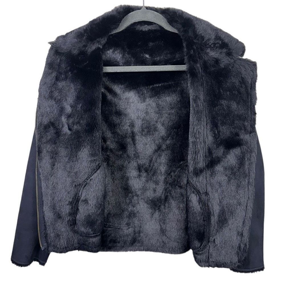 Uniqlo Black Faux Suede and Faux Fur Women’s Jacket in size Small - Picture 8 of 9